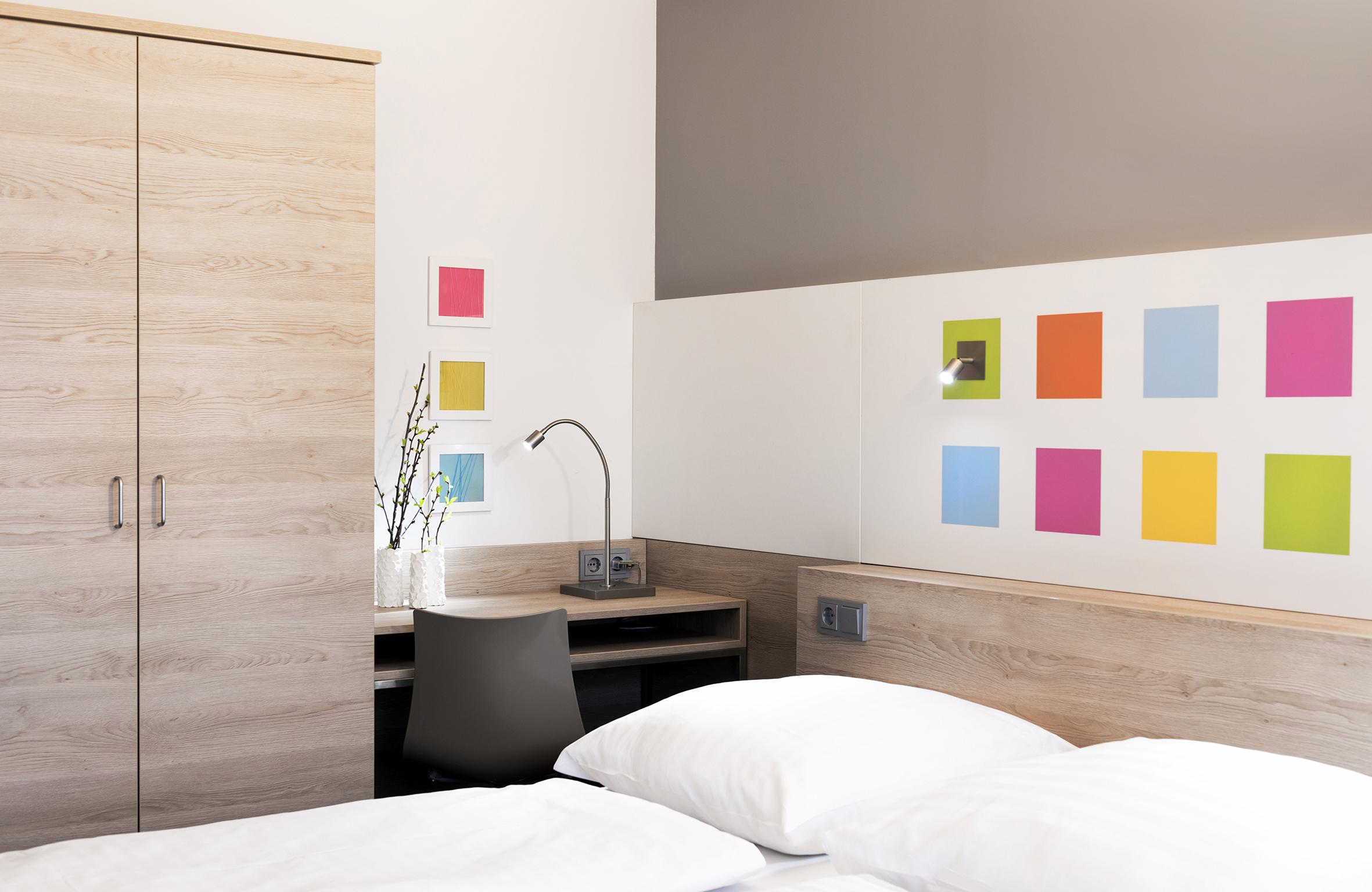 Business & Budget Hotel Tessin München Buitenkant foto
