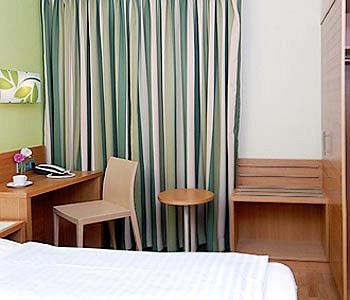 Business & Budget Hotel Tessin München Buitenkant foto